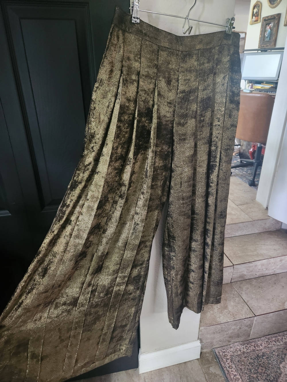 Banana Republic Gold Metallic Wide Leg Palazzo Pants - Picture 6 of 7